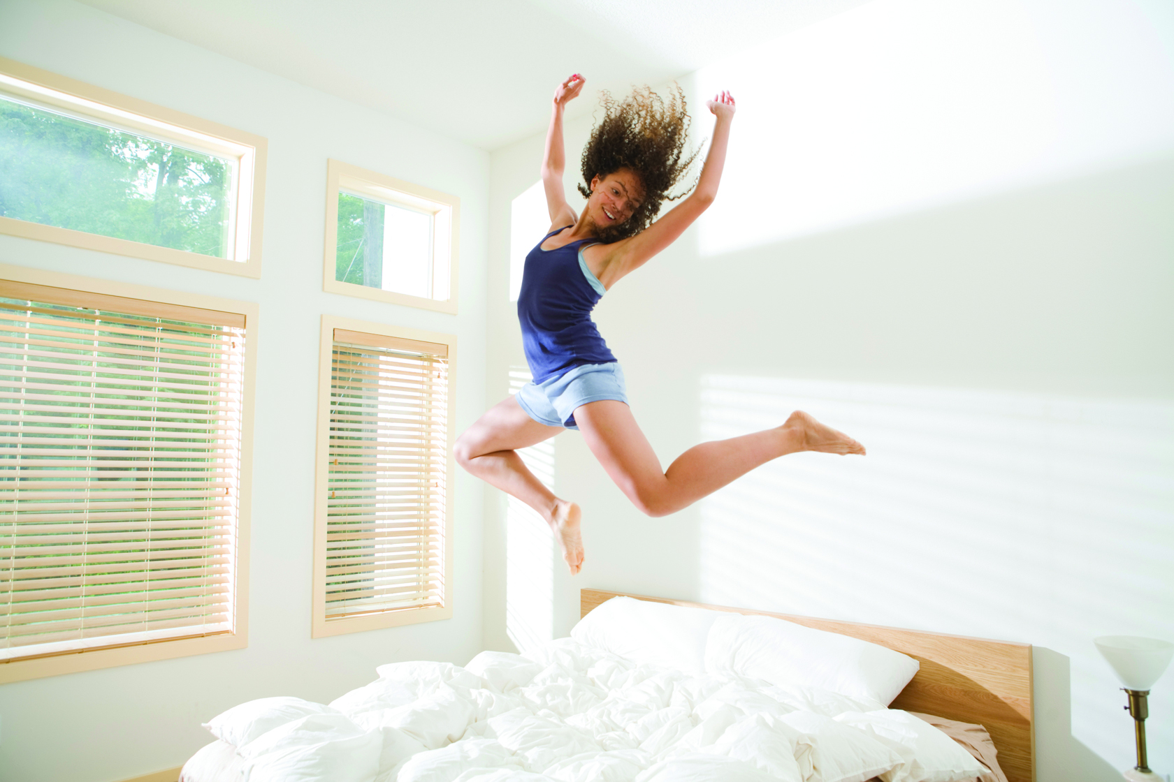 22 Ways To Wake Up And Feel Super Positive For The Day