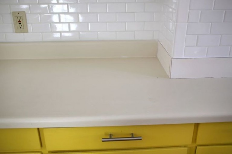 How to Redo Your Laminate Countertops for Less Than 100 Useful Tips
