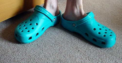 If You Wear Crocs, Get Rid of Them Now. Here’s Why – Useful Tips For Home